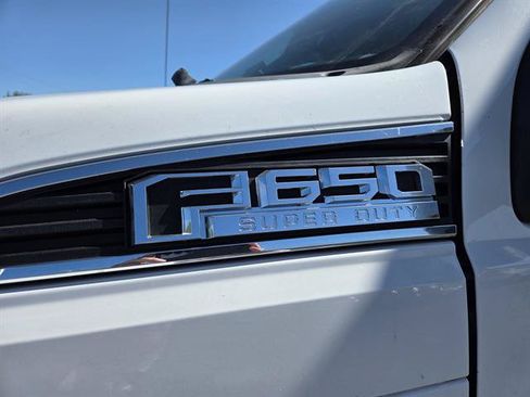 Used 2021 Ford F650 2WD Regular Cab Super Duty image 2