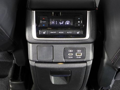 Used 2023 Subaru Ascent Limited w/ Technology Package image 24