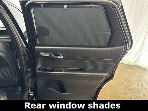Used 2024 Hyundai Palisade Calligraphy image 32