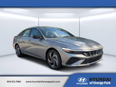 New 2025 Hyundai Elantra SEL