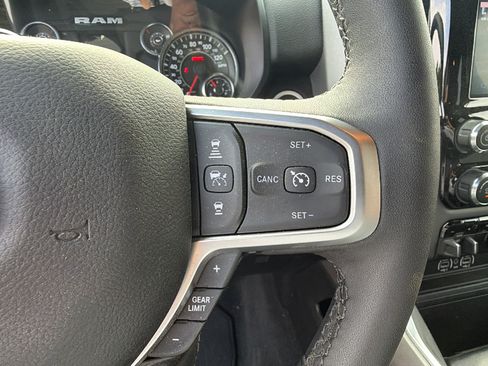 Used 2025 RAM 1500 Big Horn AWD/4WD image 28