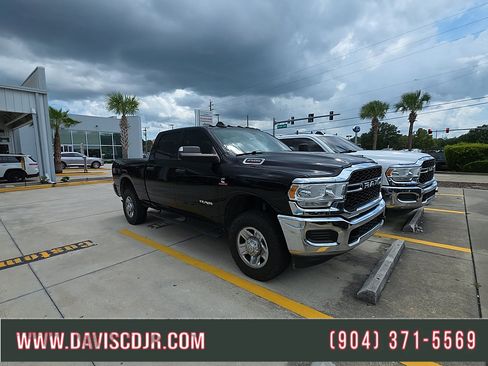 Used 2022 RAM 2500 Tradesman AWD/4WD image 1