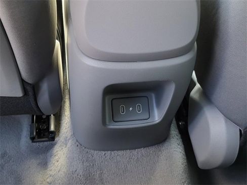 New 2025 Hyundai Elantra Sport image 9