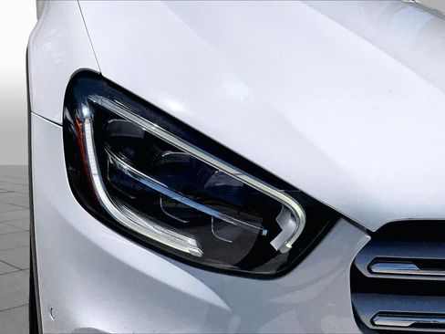 Used 2021 Mercedes-Benz GLC 300 image 27