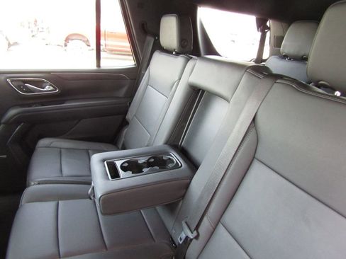 Used 2024 Chevrolet Tahoe LT image 34