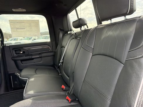 New 2026 RAM 2500 Limited AWD/4WD image 13