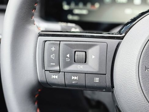 New 2026 Nissan Kicks SR FWD image 16