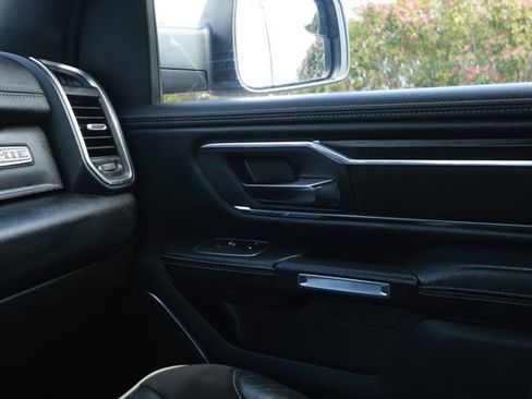 Used 2024 RAM 1500 Laramie image 29