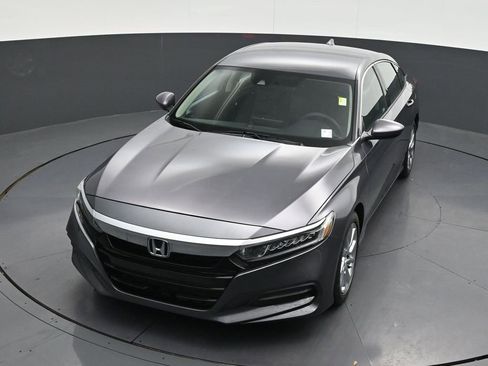 Used 2018 Honda Accord LX image 19