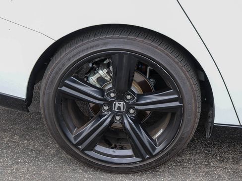 Certified 2024 Honda Accord Sport image 8