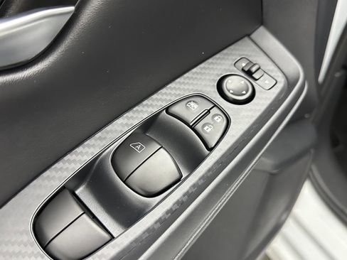 Used 2025 Nissan Sentra SV image 24