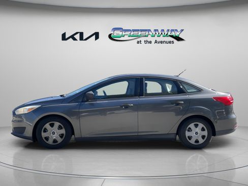 Used 2016 Ford Focus S image 2
