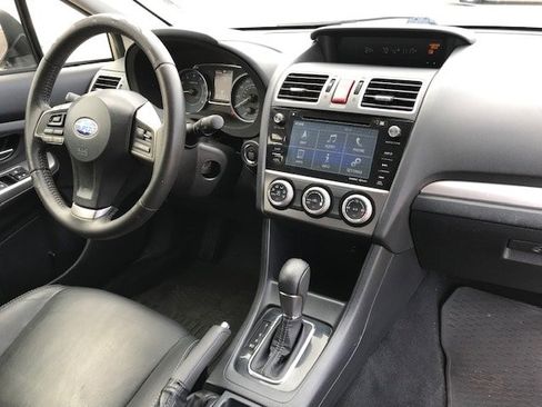 Used 2015 Subaru Crosstrek 2.0i Limited image 4