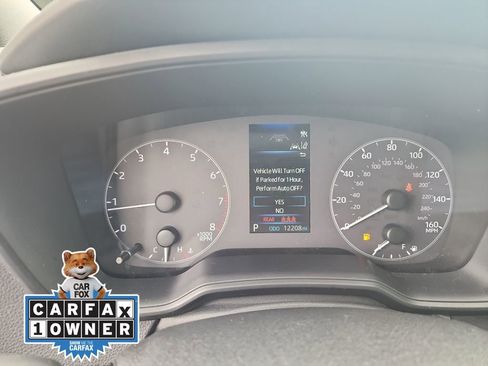 Used 2025 Toyota Corolla SE image 19