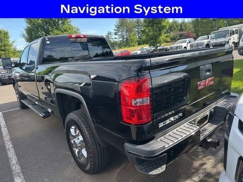 Used 2019 GMC Sierra 3500 Denali w/ Duramax Plus Package AWD/4WD image 4