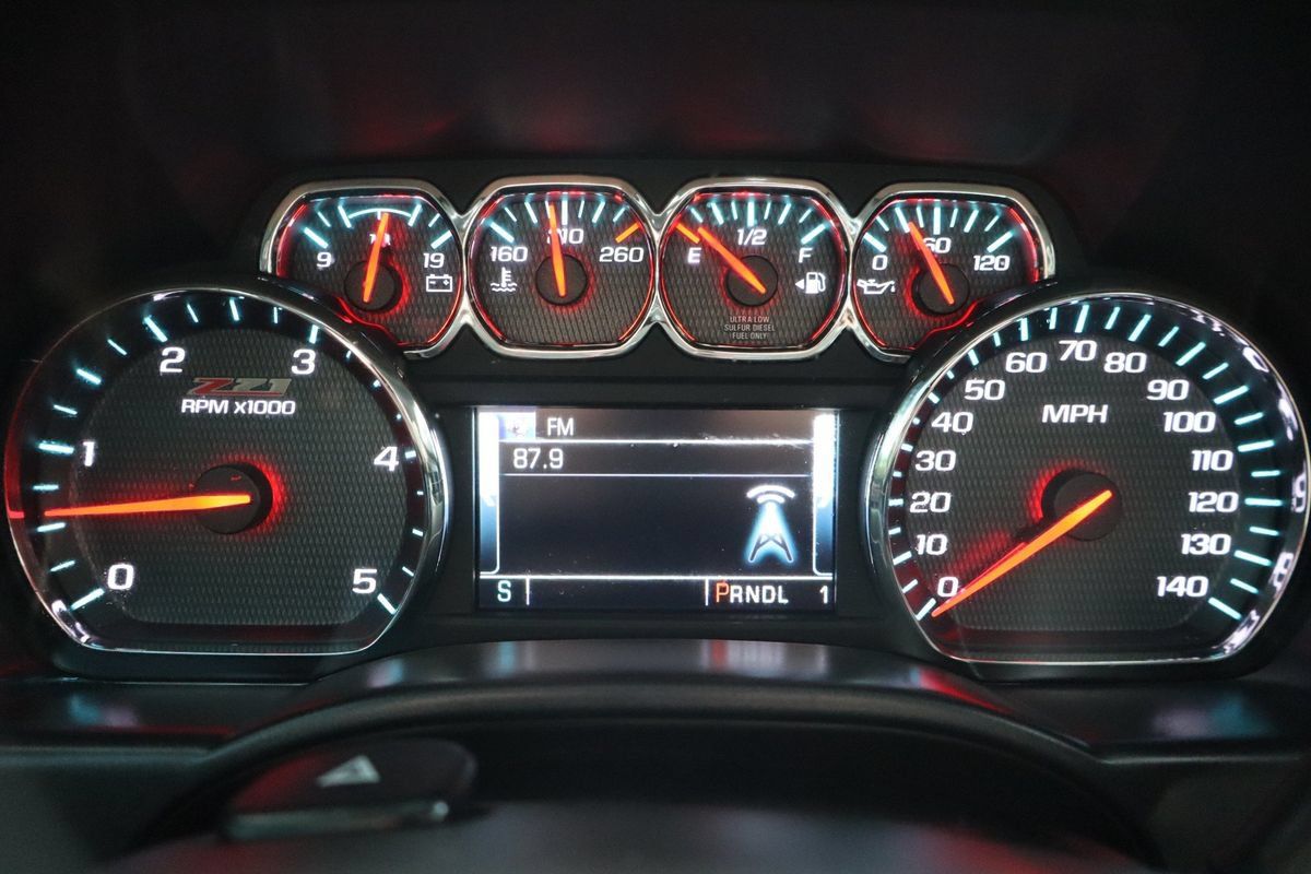 Used 2019 Chevrolet Silverado 2500 LTZ w/ Duramax Plus Package AWD/4WD image 31