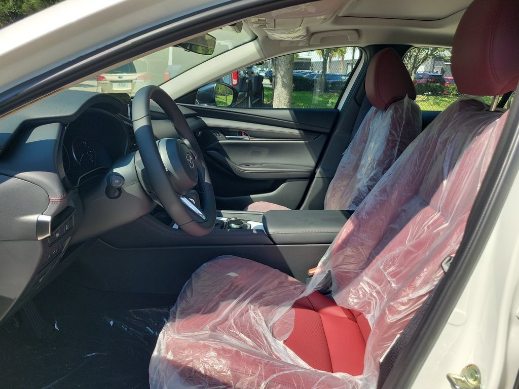 New 2026 MAZDA MAZDA3 Carbon AWD/4WD image 2