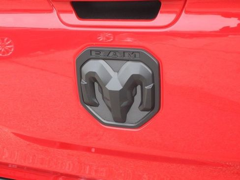 Used 2021 RAM 1500 Big Horn image 11