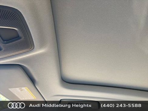 Used 2025 Audi Q5 Premium w/ Convenience Package AWD/4WD image 43