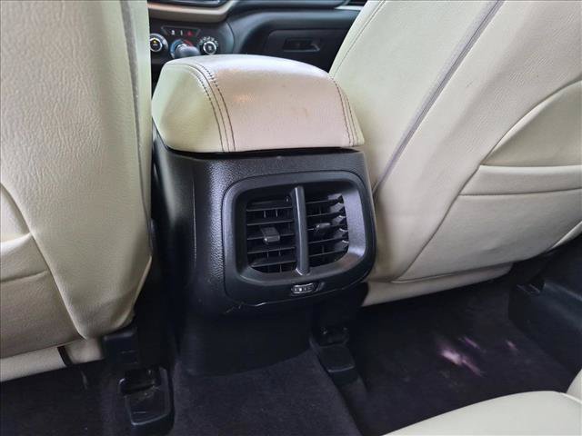 Used 2016 Jeep Cherokee Sport AWD/4WD image 15