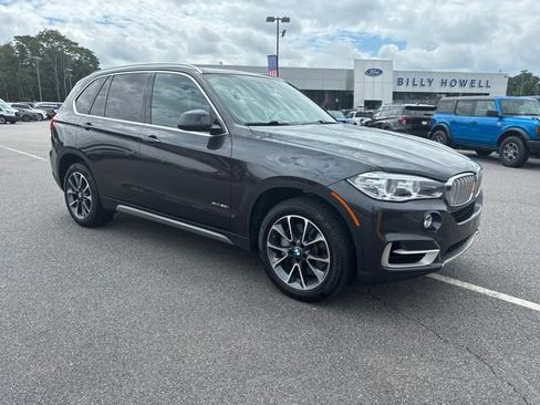 Used 2017 BMW X5 xDrive50i AWD/4WD image 1