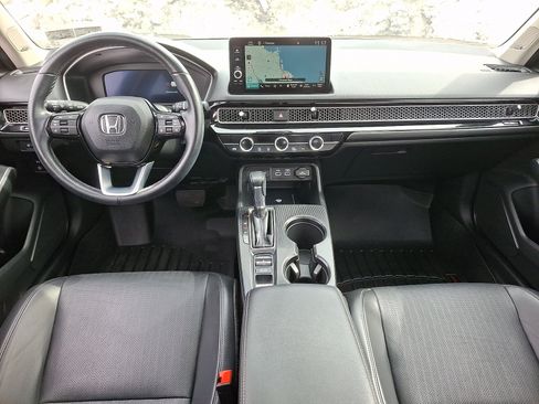 Used 2023 Honda Civic Touring image 11