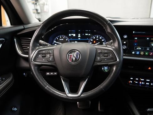 Used 2022 Buick Envision Essence w/ Technology Package II image 21