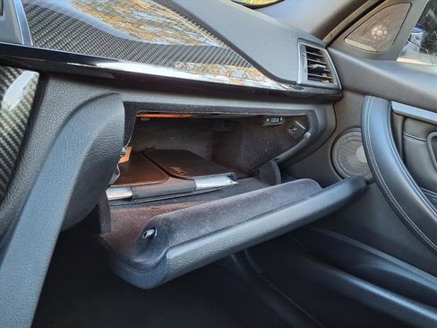 Used 2018 BMW M3 image 31