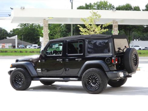 Used 2019 Jeep Wrangler Unlimited Sport S AWD/4WD image 25