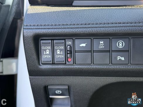 Used 2022 Honda Odyssey Touring image 19