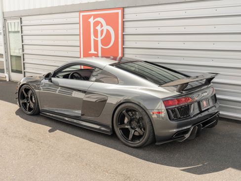 Used 2017 Audi R8 V10 plus AWD/4WD image 35