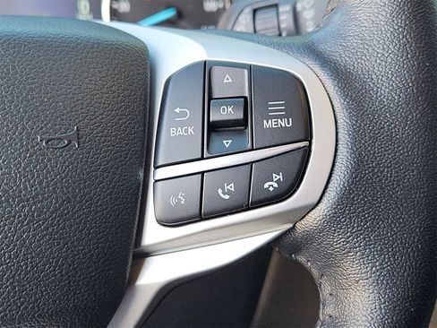 Used 2023 Ford Explorer Limited w/ Limited Technology Package image 12