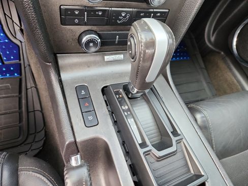 Used 2014 Ford Mustang GT Premium image 33