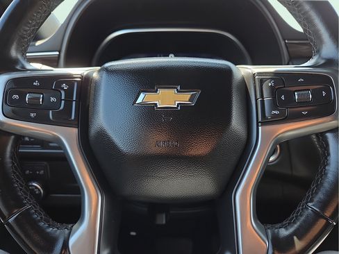 Used 2024 Chevrolet Tahoe LT RWD image 19