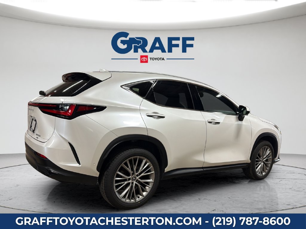 Used 2024 Lexus NX 350h AWD w/ Vision Package image 7