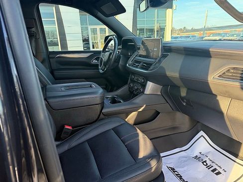 Certified 2023 Chevrolet Suburban RST w/ Luxury Package image 12