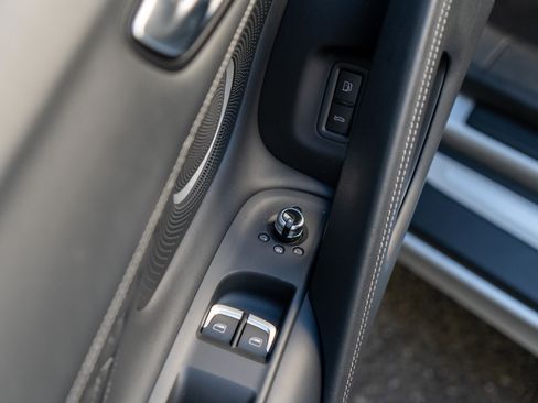 Used 2014 Audi R8 V10 image 23