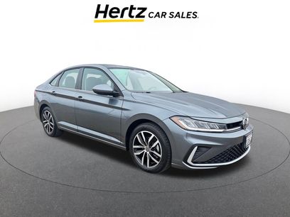 Used 2025 Volkswagen Jetta SE