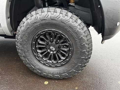 Used 2018 RAM 2500 Laramie w/ Sport Appearance Group image 5