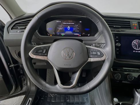 Used 2024 Volkswagen Tiguan Wolfsburg Edition image 18
