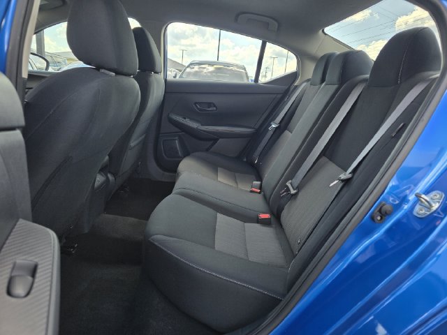 Used 2024 Nissan Sentra SV FWD image 17