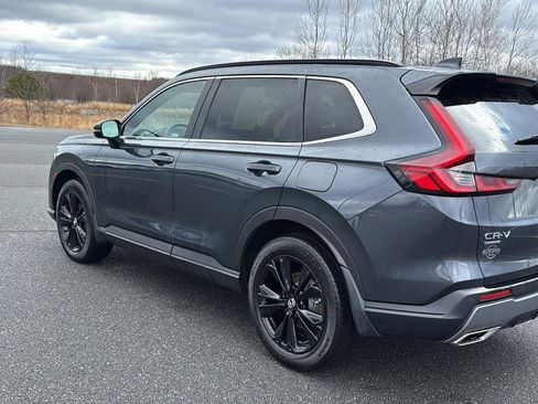 Used 2025 Honda CR-V Sport Touring image 11