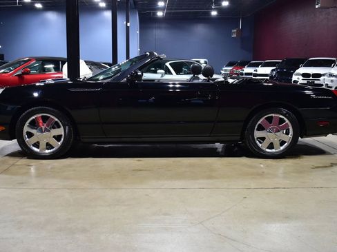 Used 2002 Ford Thunderbird image 9