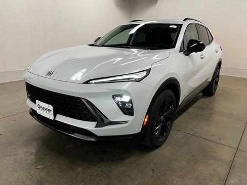 New 2026 Buick Envision Sport Touring image 8