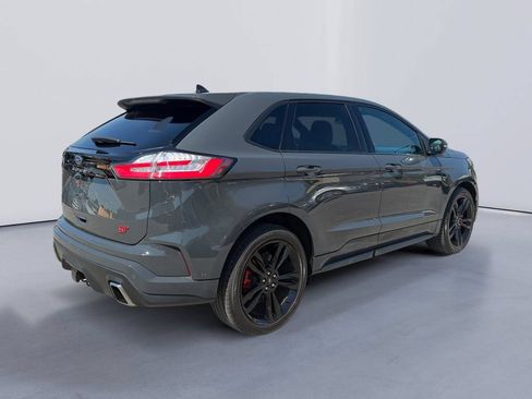 Used 2021 Ford Edge ST w/ Equipment Group 401A AWD/4WD image 3