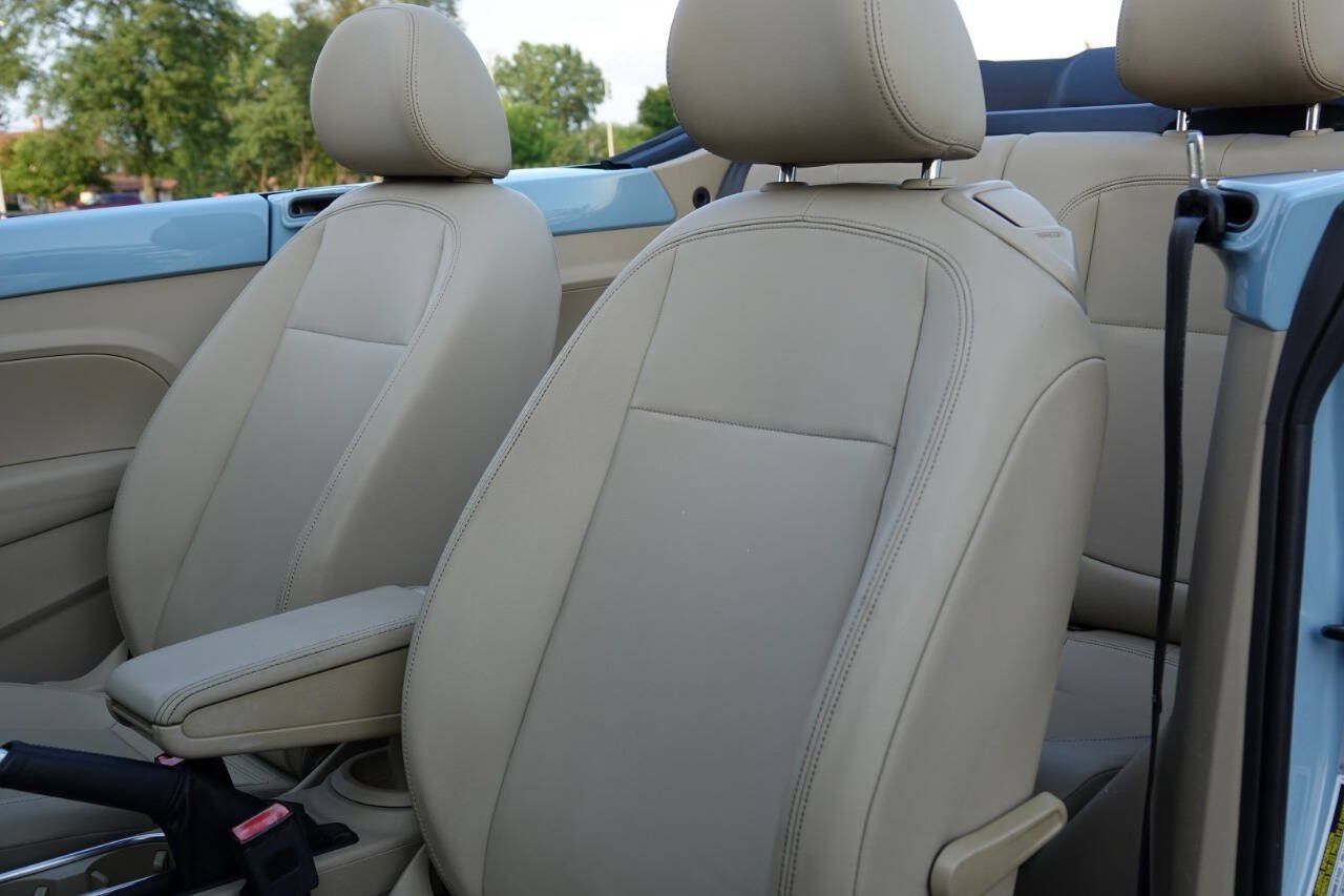Used 2014 Volkswagen Beetle TDI FWD image 53