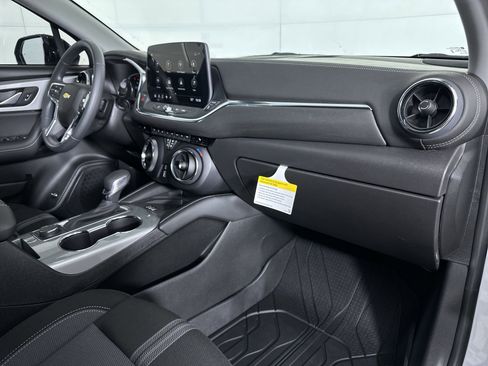 New 2026 Chevrolet Blazer LT w/ Convenience Package image 64