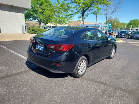 Used 2016 MAZDA MAZDA3 i Sport w/ Preferred Equipment Package FWD image 6