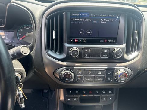Used 2021 GMC Canyon AT4 w/ Driver Alert Package AWD/4WD image 19