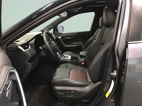 Used 2023 Toyota RAV4 XSE w/ Weather Package AWD/4WD image 13